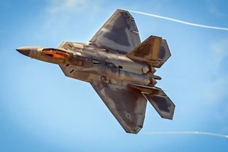 securitymagazin.cz/defence/f47-f22-raptor-f35-1404074190.html